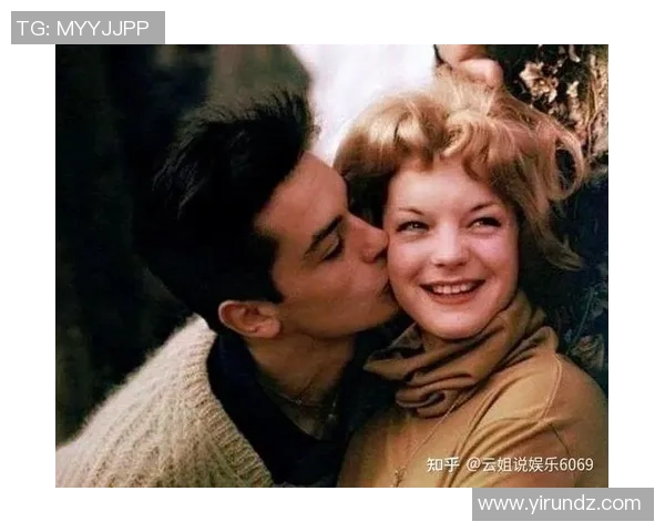 姐弟恋足球明星盘点：那些跨越年龄界限的爱情故事与球场传奇