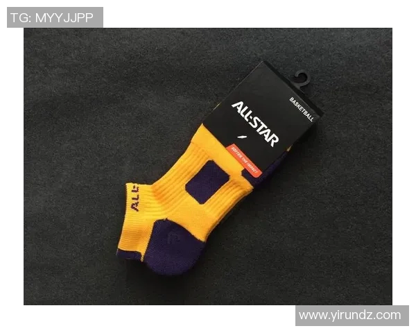 足球球星专用训练袜子助力提升运动表现与舒适感全面解析 足球球星专用训练袜子助力提升运动表现与舒适感全面解析